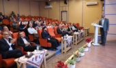 تجلیل از بازنشستگان سال ۱۴۰۴ در مرکز آموزش عالی امام خمینی(ره)