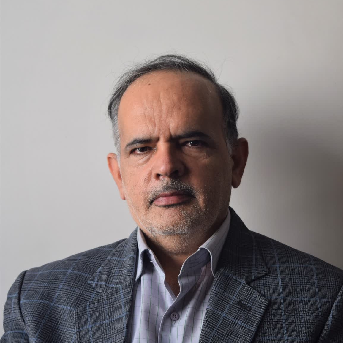 مدیر عامل شرکت بذرپوش آسیا